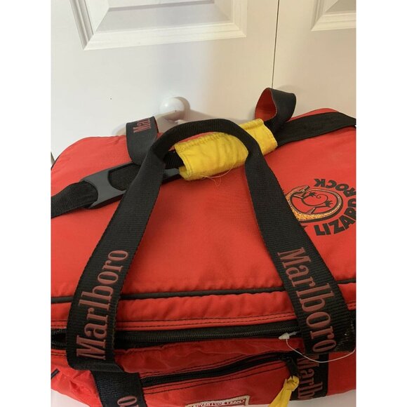 VTG Marlboro ADVENTURE TEAM‎ LIZARD ROCK Red LARGE Bag Cooler - Picture 4 of 8
